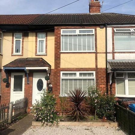 Entire Residential Property With Parking Kingston upon Hull Buitenkant foto