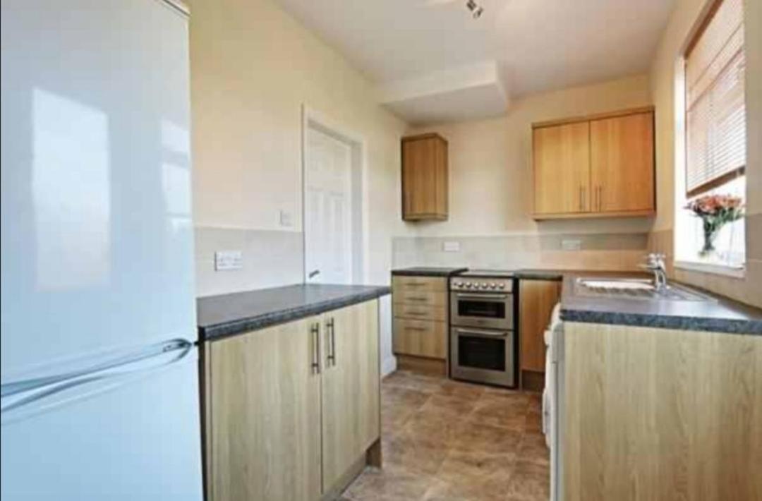 Entire Residential Property With Parking Kingston upon Hull Buitenkant foto