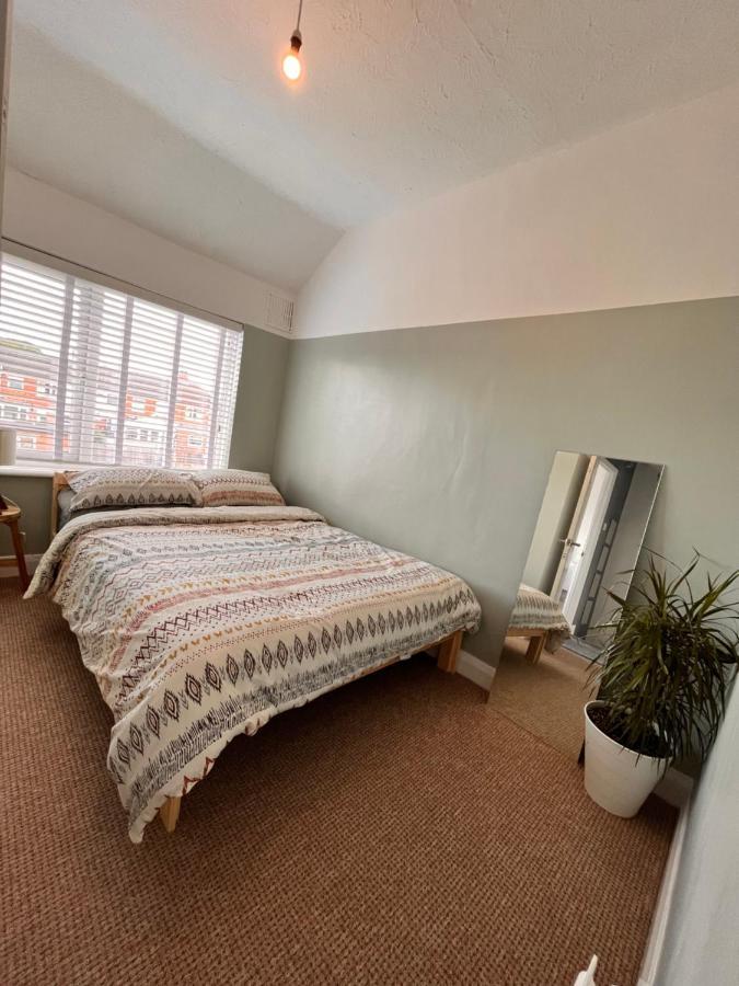 Entire Residential Property With Parking Kingston upon Hull Buitenkant foto